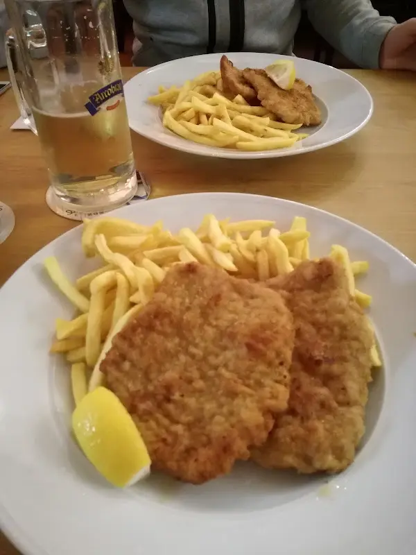 ALMW_Zum Bayerischen Löwen_Straubing_review