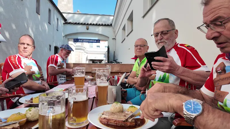 Zum Bayerischen Löwen_Straubing_slider_image_2