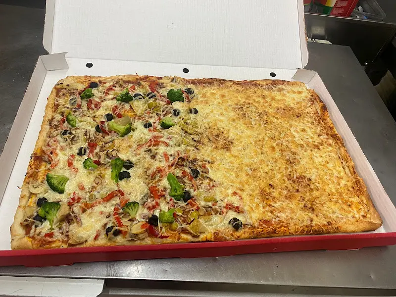 Grace Pizza, Pasta & Döner_Straßkirchen_slider_image_3