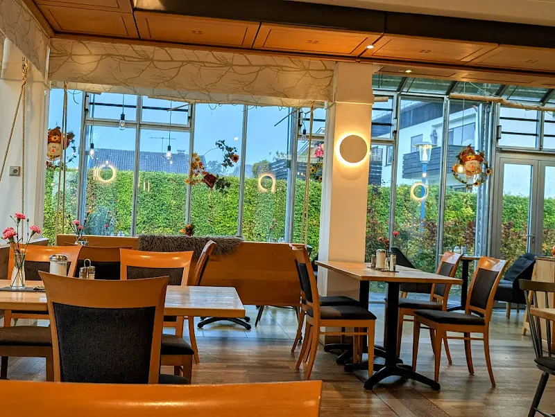 Cafe Bakery Bauer restaurant in Stephanskirchen