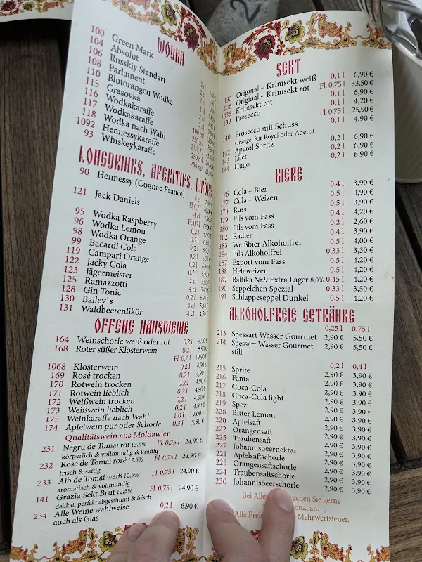 Menu_Restaurant Trojka_Main_image_3