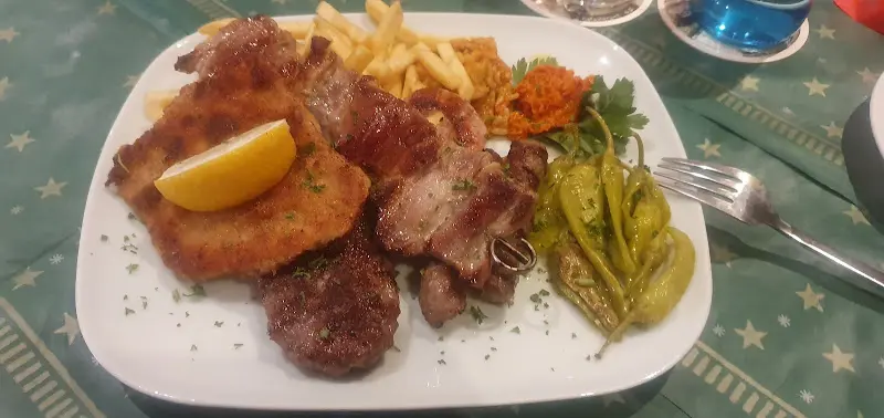 Adam Płaszczyk_Restaurant Waldblick_Main_recensione