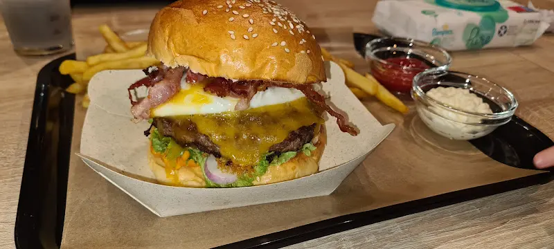 Food House Stockstadt restaurant in Main