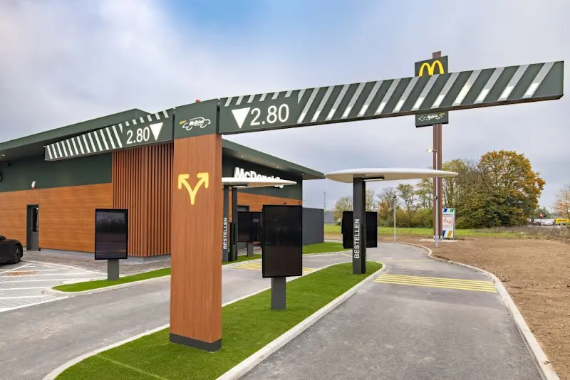 McDonald's_Main_slider_image_3