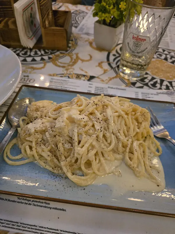 Thomas W_Trattoria Gusto da Davide & Hind_Rhein_review