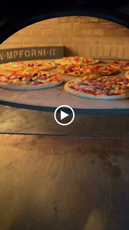 Trattoria Gusto da Davide & Hind_Rhein_slider_image_2