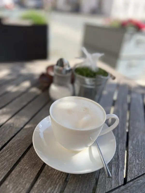 Eli L_Cafe B1 Hierstetter_Sulzbach-Rosenberg_review