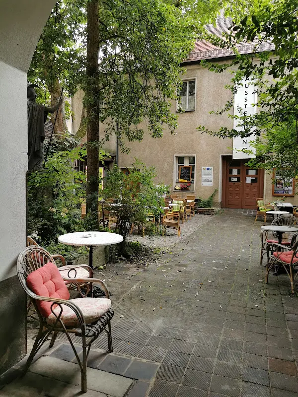 Susanne Triebke_Café Minerva_Sulzbach-Rosenberg_review