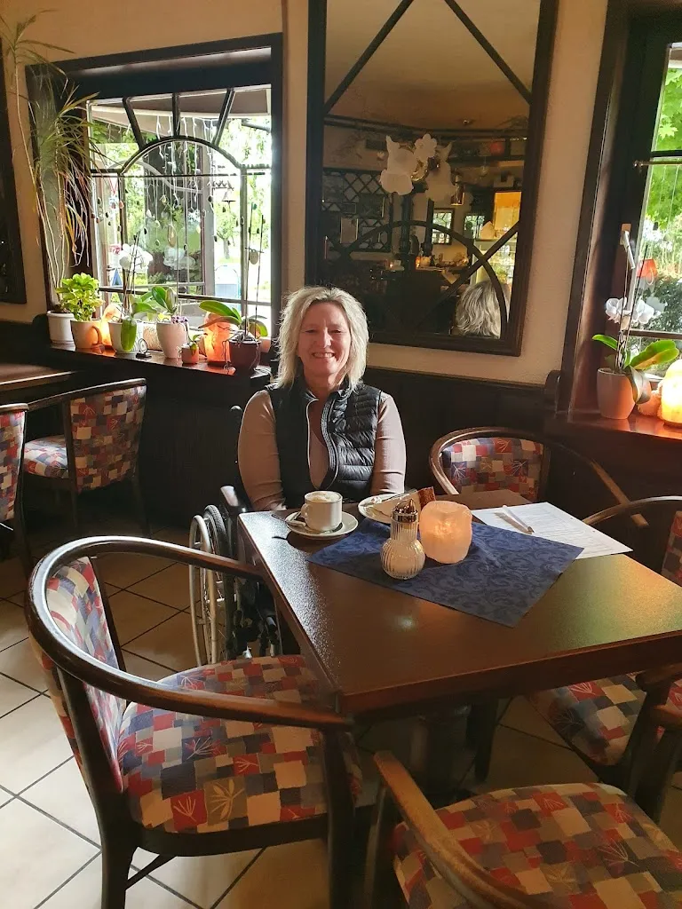 Silke Naun-Bates_Café Römersee_Rappenau_recensione