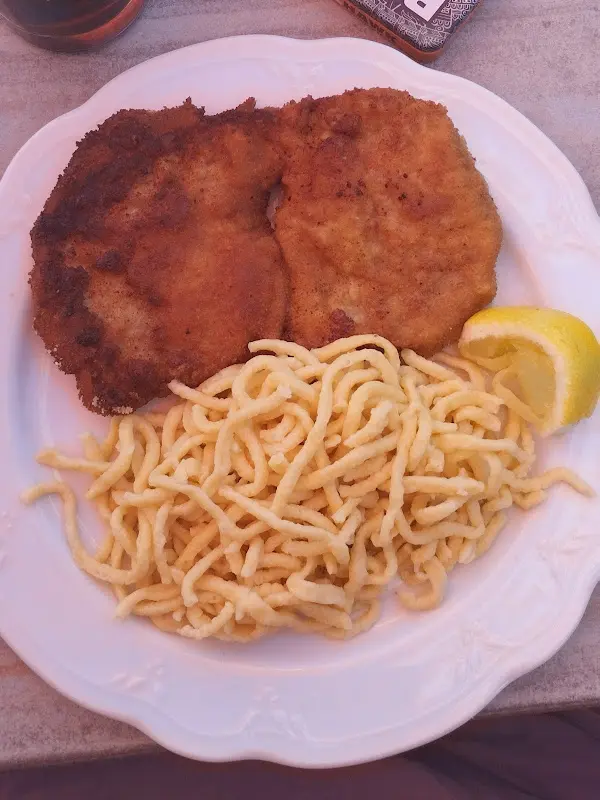 Corinna Henne_Restaurant Alman_Sulzfeld_review