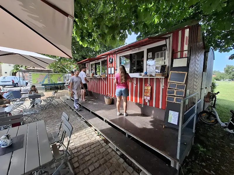 Mainlände Imbiss_Main_slider_image_3