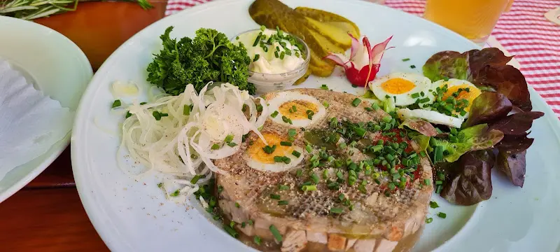 Zum Aubräu_Traunstein_slider_image_3