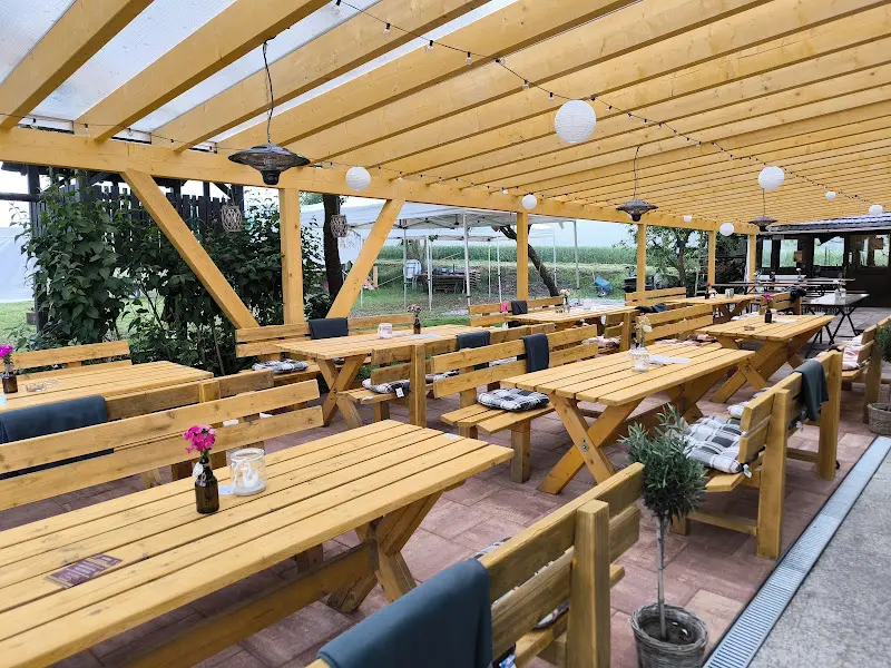 Gasthaus / Ferienwohnung Glückstein_Lederhecke_slider_image_1