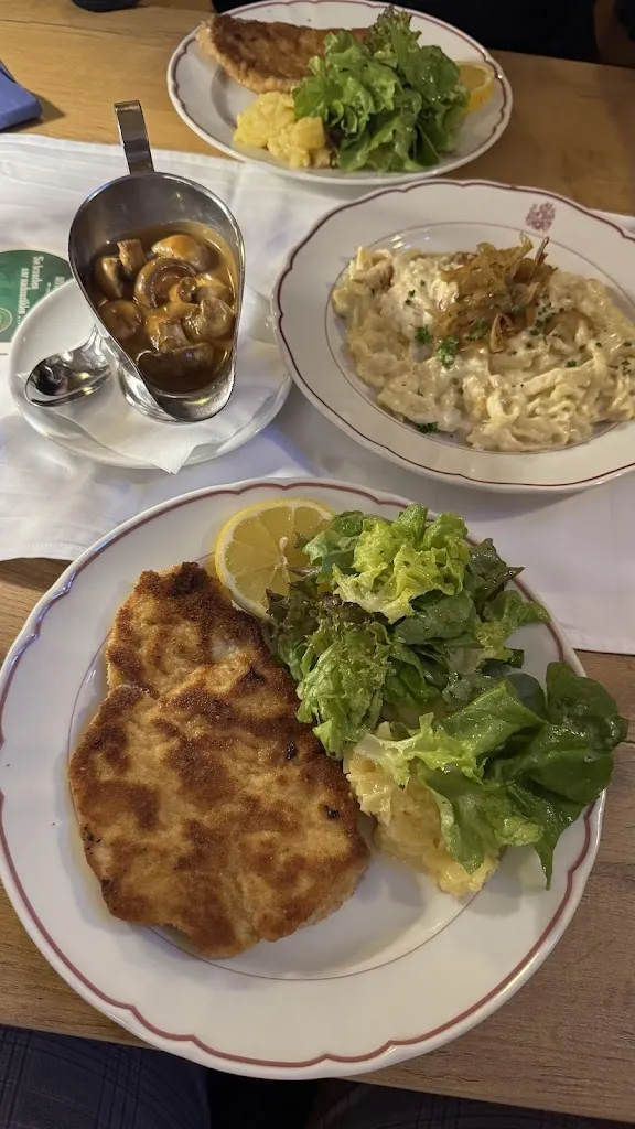 Tiho von Burg Petreski_Restaurant Meilenstein_Wimpfen_review