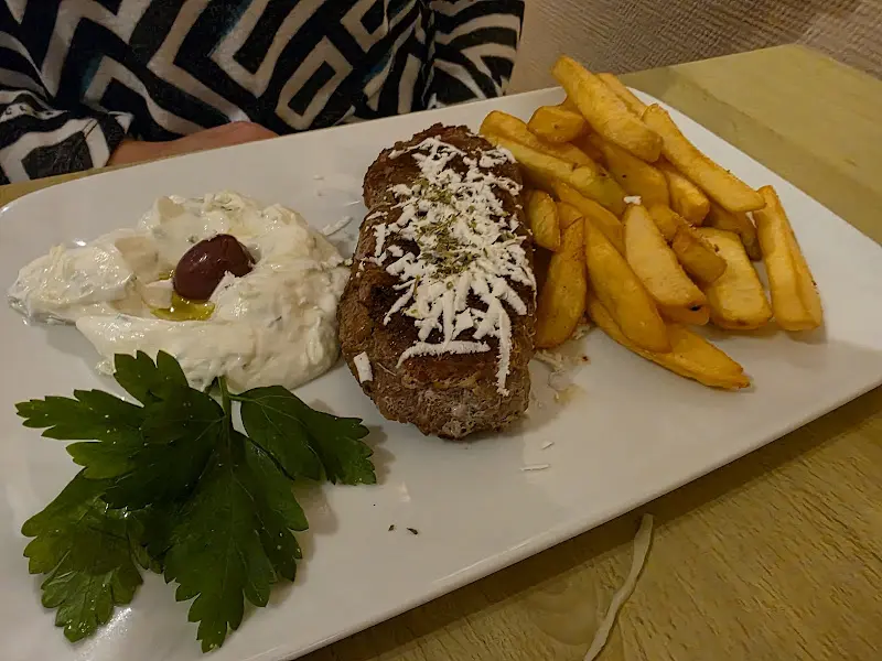 Taverna bei Dimi_(Taunus)_slider_image_3