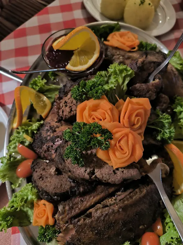 Zur Gemütlichkeit restaurant in Main