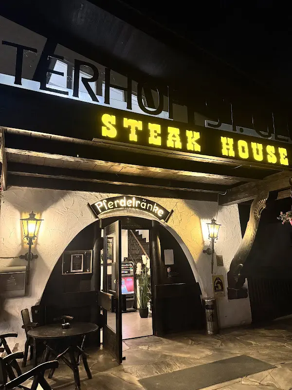 Restaurant Zur Pferdetränke Sulzbach_(Taunus)_slider_image_1