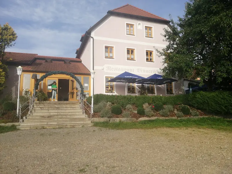 Hans (H und R)_Restaurant Binnerschreiner_Tännesberg_review