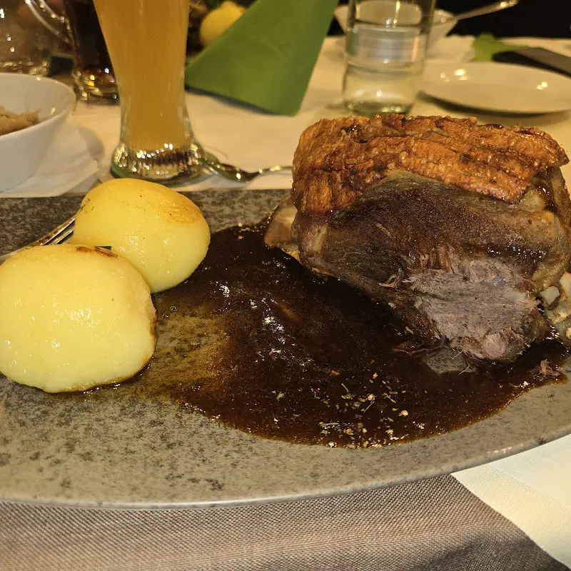 Gasthof und Metzgerei 