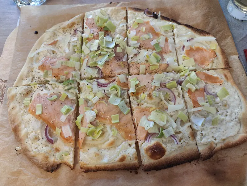 Chantal Rippstein_Kleine Auszeit - Das Rhöner FlammKuchenHäuschen_(Rhön)_review