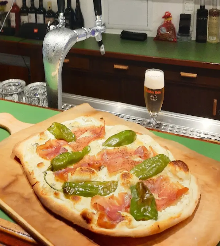 Kleine Auszeit - Das Rhöner FlammKuchenHäuschen_(Rhön)_slider_image_3