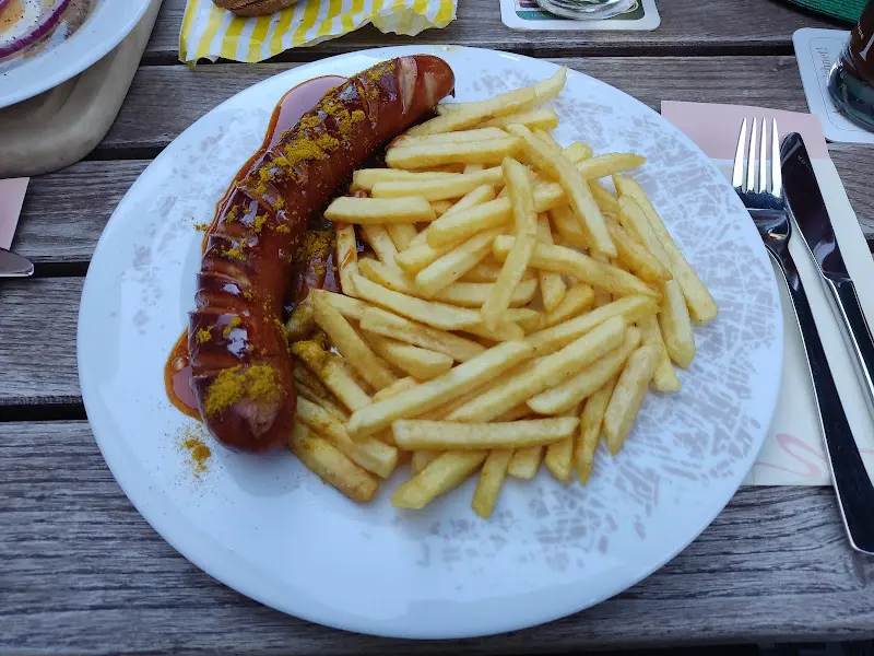 Laura S._Zur Grenz_Tapfheim_recensione