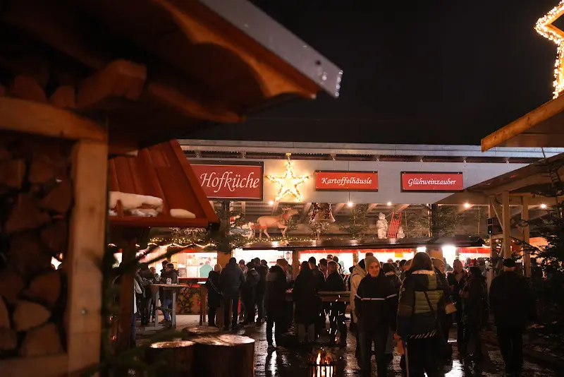 Weihnachtsmarkt Bäldleschwaige restaurant in Tapfheim