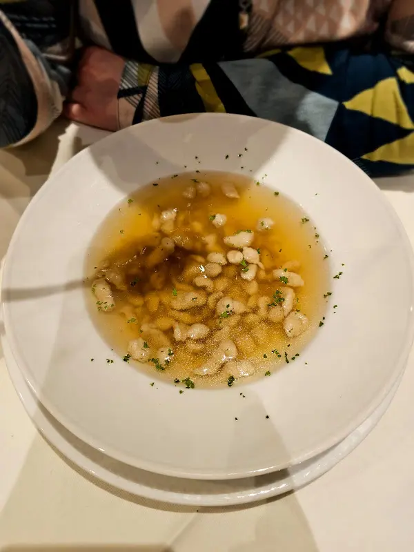 Ena Maria_Hotel & Restaurant Goldener Greifen_Donauwörth_recensione