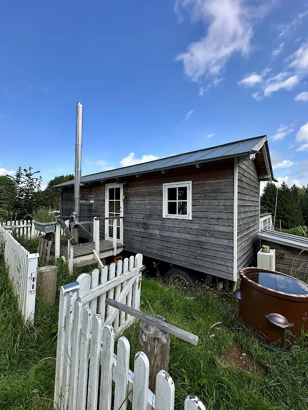 An Jie_Wildberg Café - Stefanie Traut_Tettau_review