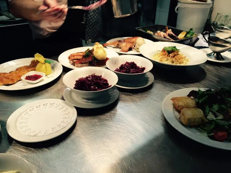 Wirtshaus Zinners_Taufkirchen_slider_image_3