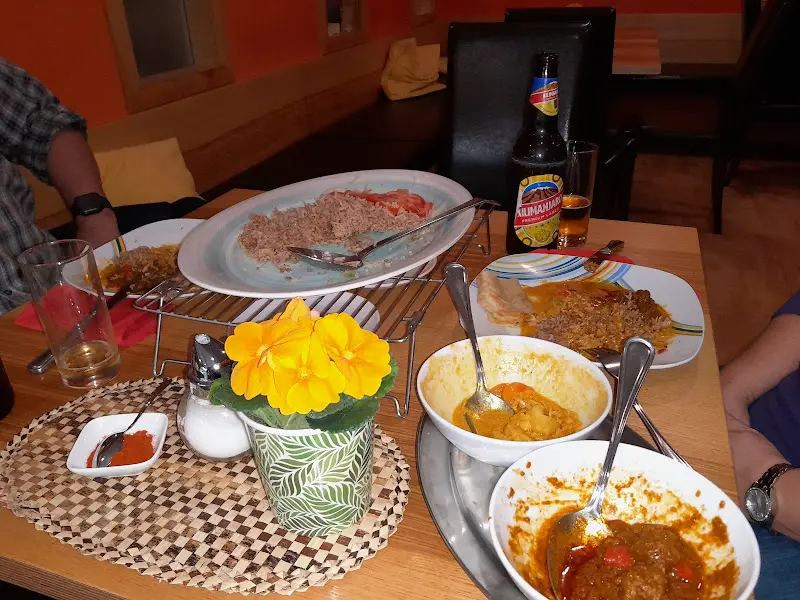 Kilimanjaro Café & Restaurant_Taufkirchen_slider_image_3