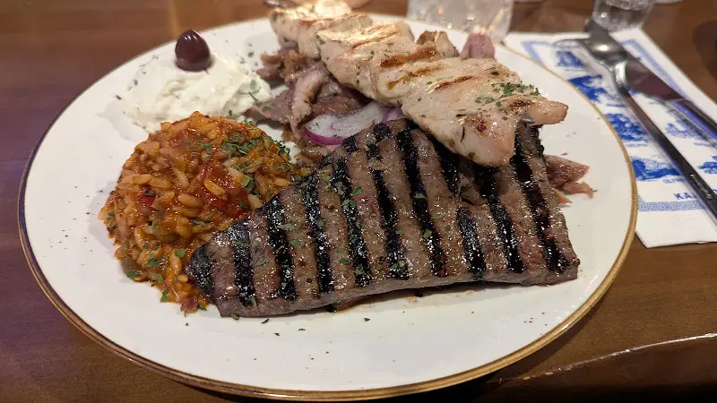 DER GRIECHE_Taufkirchen_slider_image_3