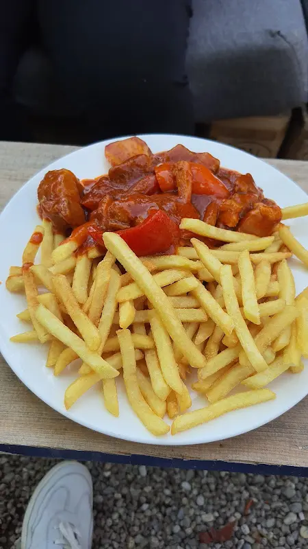 Sebastian Metschl_Biergarten Taufkirchen_(Vils)_review