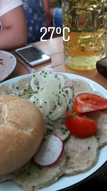 Biergarten Taufkirchen_(Vils)_slider_image_2