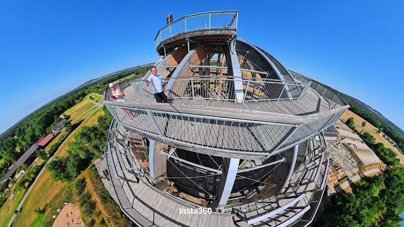 Erlebnisholzkugel_See_slider_image_2