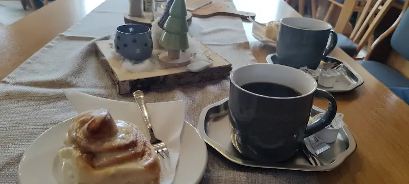 Sabine Holland_Gastwirtschaft Bastelsmühle_Teuschnitz_review