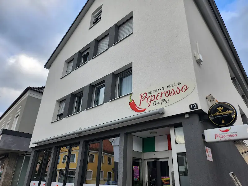 Pizzeria PEPEROSSO restaurant in Thannhausen