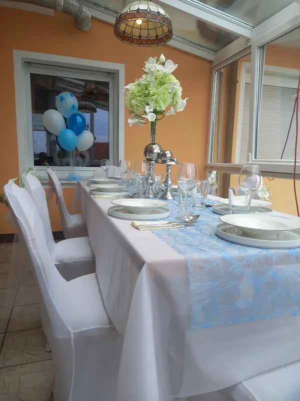 Restaurant La Antonia_Theisseil_slider_image_1