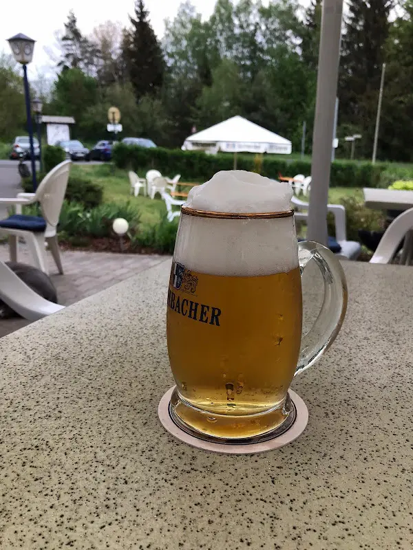 Katrin Krause_Gaststätte Scharfes Eck_Thierstein_review