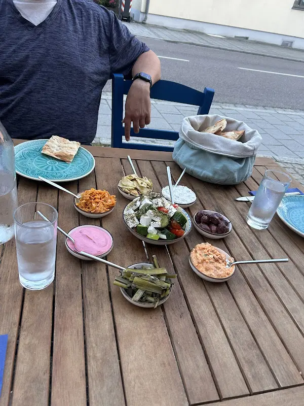 Je As_Elenis Tavernaki_Thierhaupten_review