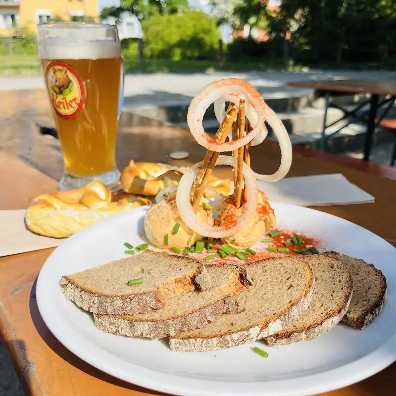 Alter Kranen Restaurant and Beer garden_Würzburg_slider_image_3