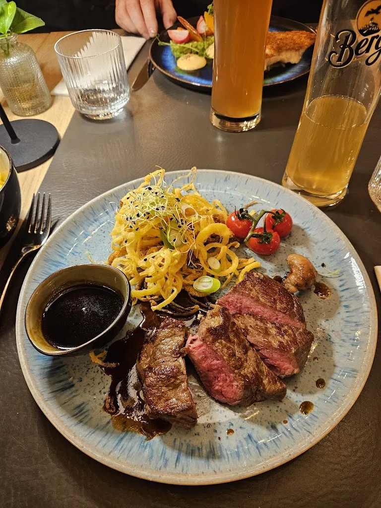 Domagoj Arlesic_Kesselhaus_Urach_review