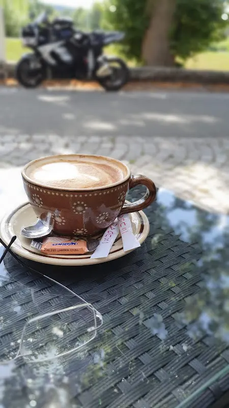 moments café & apartmenthaus_Thurnau_slider_image_3