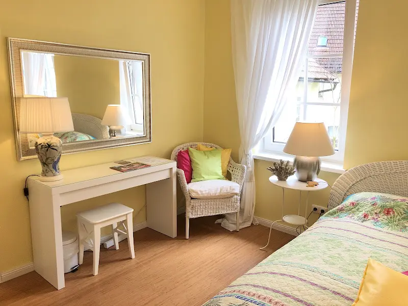 Bed and Kitchen - Goldene Krone_Thurnau_slider_image_2