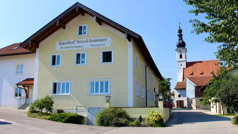 Wirt z‘Kay - Gasthof Stockhammer - Wirtshaus | Metzgerei | Zimmer_Tittmoning_slider_image_3