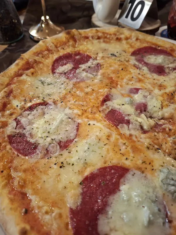 Anita Byler_Ristorante Pizzeria Fratello beim Springer_Inn_review