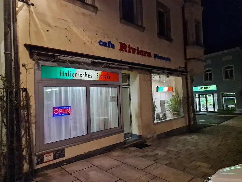 Cafe Riviera_Tirschenreuth_slider_image_2