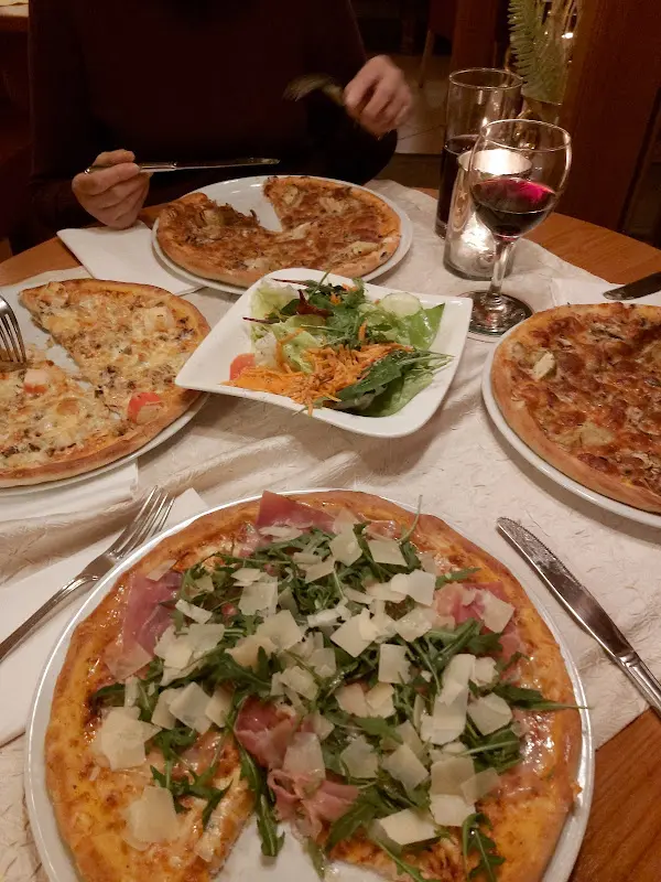 Gerhard G._Pizzeria Bel Paese_Thyrnau_review