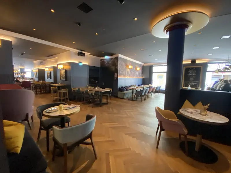 Ágnes Hécz_Wilma Wunder Passau_Passau_review