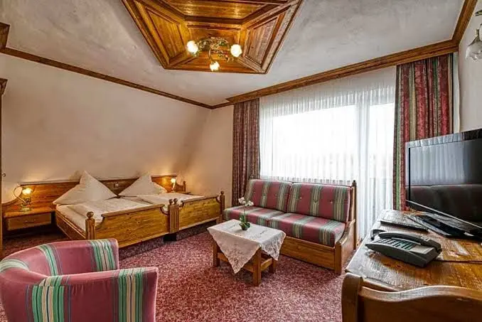 Tiefenbach House_Belgium_slider_image_2